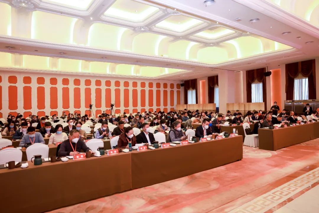 湯姆快訊丨江蘇湯姆集團榮獲江蘇省日用化學(xué)品協(xié)會第七屆最具影響力供應(yīng)商獎！